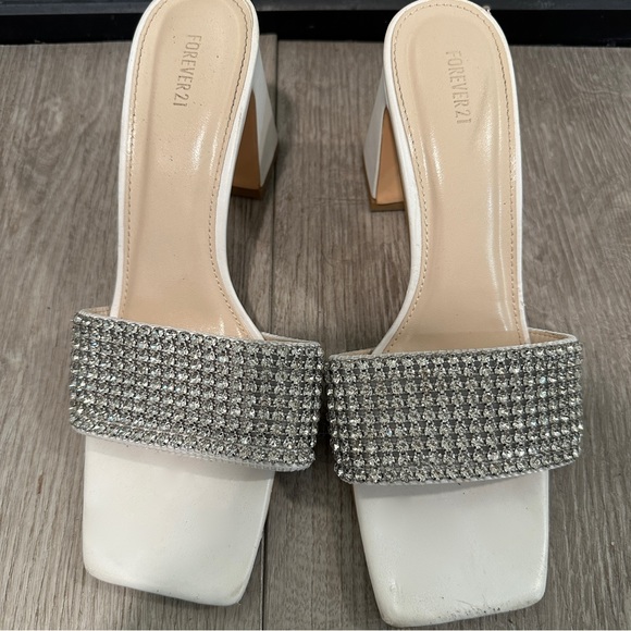 Rhinestone heels - Picture 2 of 3